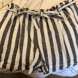 Maurices blue and white stripe shorts